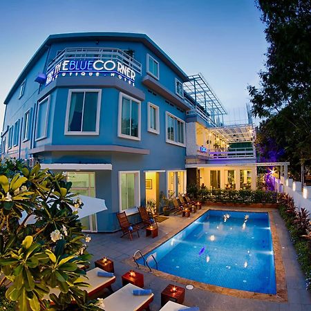 The Blue Corner Boutique Hotel بنوم بنه المظهر الخارجي الصورة