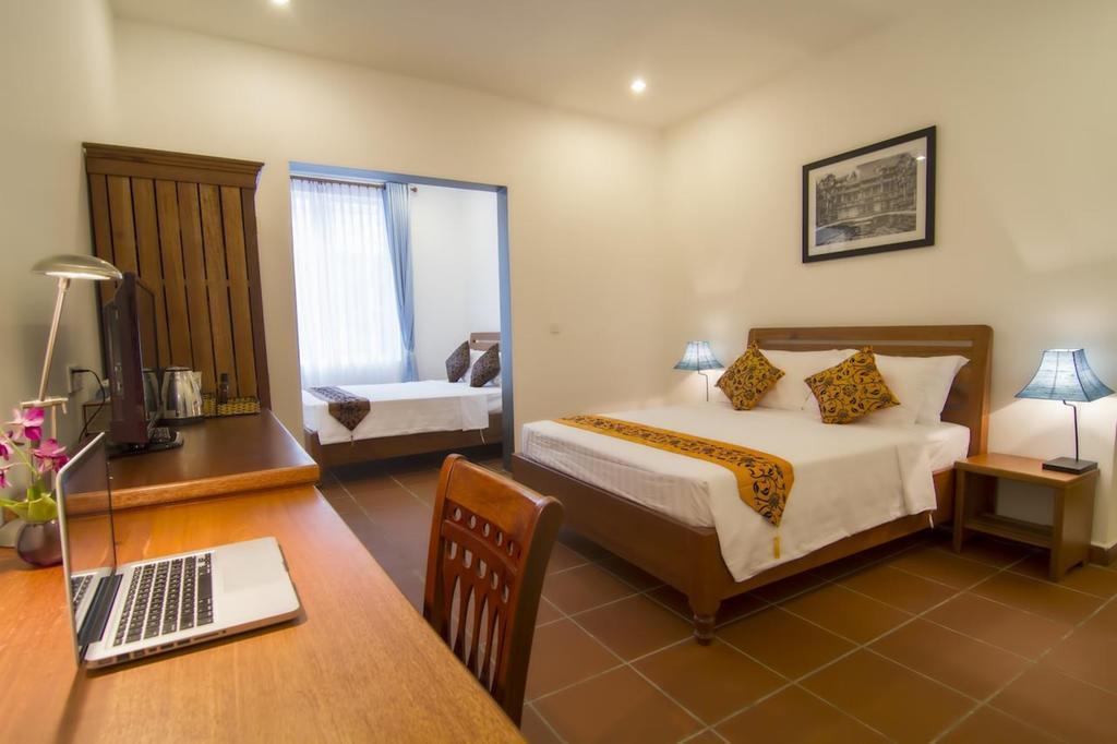 The Blue Corner Boutique Hotel بنوم بنه المظهر الخارجي الصورة