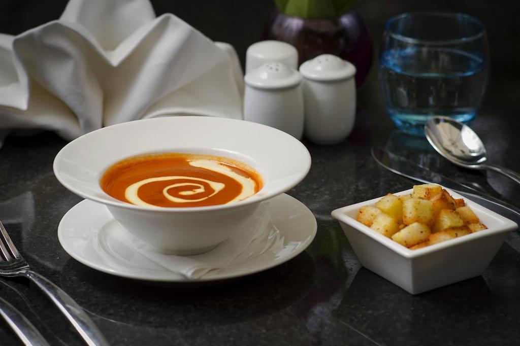 The Blue Corner Boutique Hotel بنوم بنه المظهر الخارجي الصورة